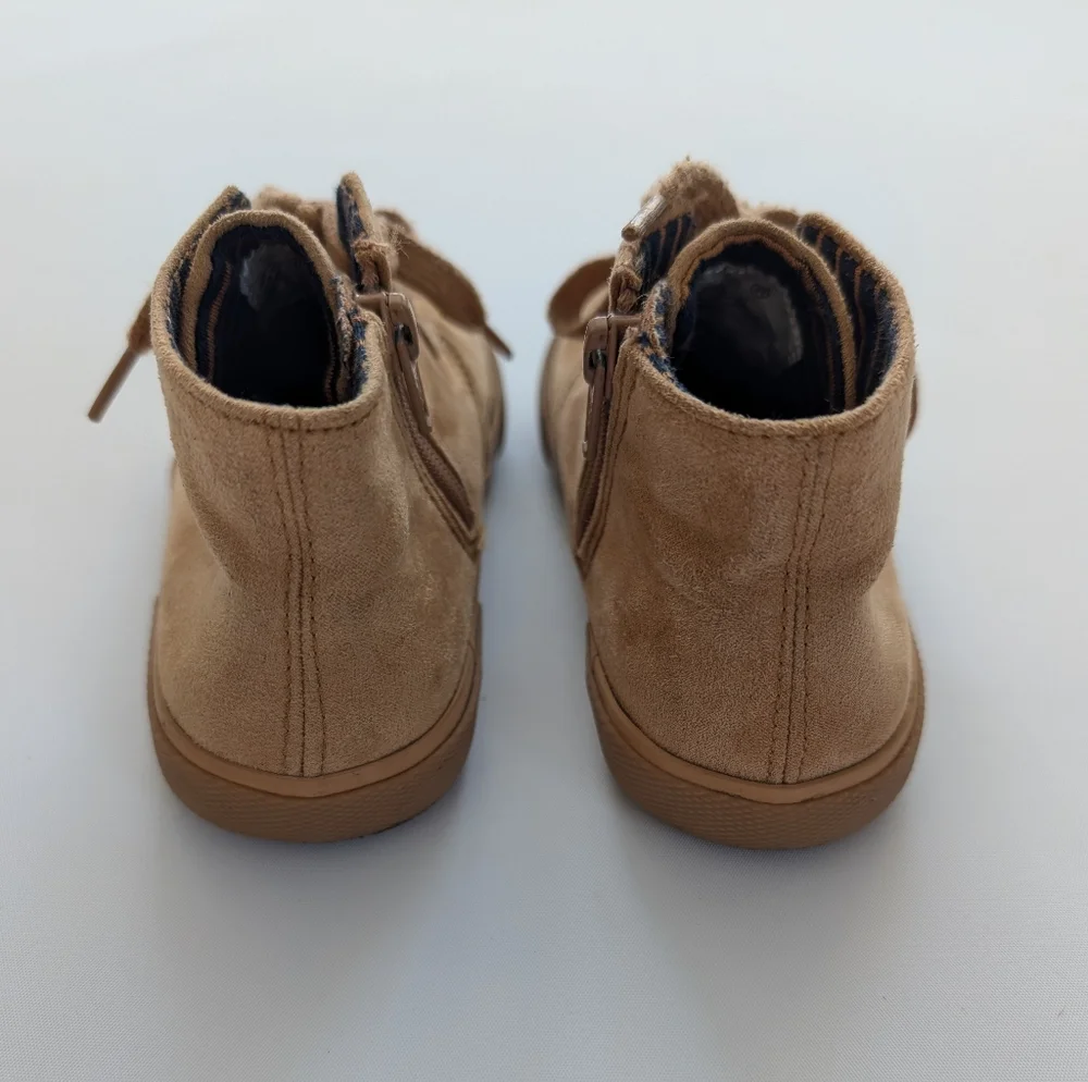 Cat & Jack Tan Kids Boots - 11